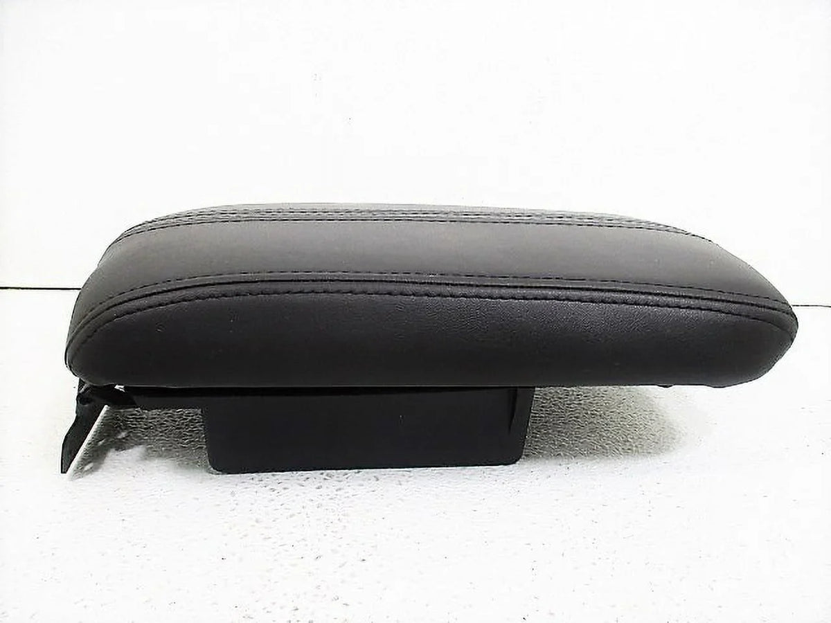Pre-Owned 2012 Lincoln  Black Leather Console Lid Armrest   (Good)