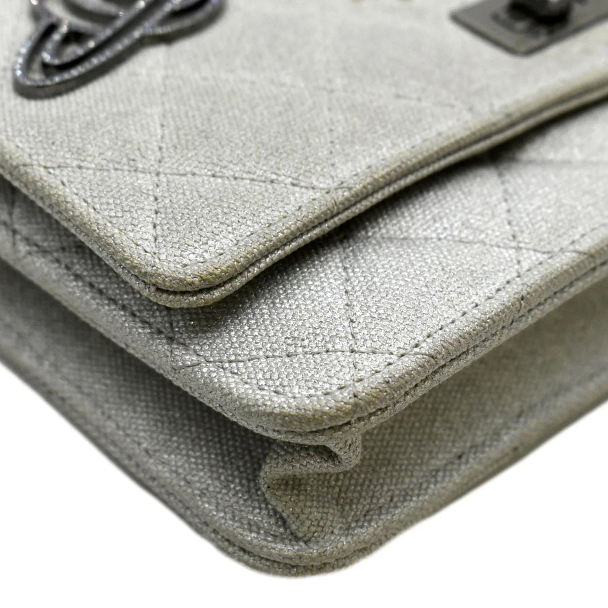 Pre-Owned  Classic 2.55 Reissue Space Charm Quilted Canvas  Crossbody Bag Light Grey